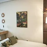 Centrico Con Wifi Y Parking De Coche Tamano Medio Apartament *