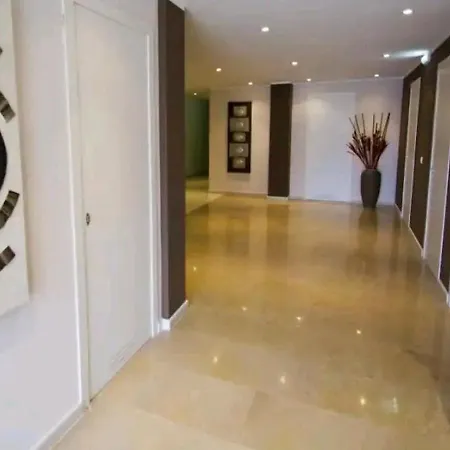 Apartamento Céntrico Con Parking Y Wifi